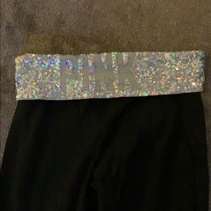 Size small yoga pants